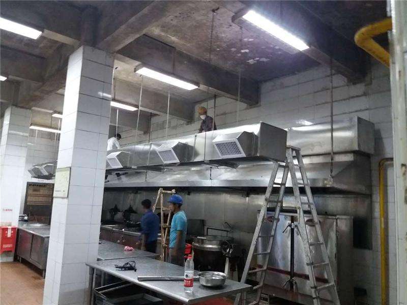 餐飲廚房設(shè)計標(biāo)準(zhǔn)及注意事項_排煙系統(tǒng)