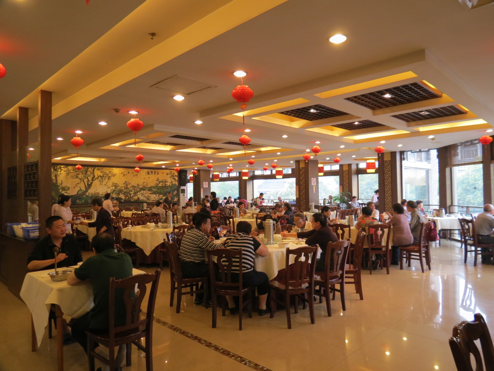 飯店廚房設(shè)計有哪些注意事項 飯店廚房設(shè)計有哪些注意事項