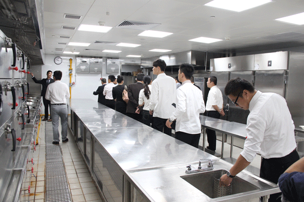 四星級(jí)酒店設(shè)計(jì)規(guī)范-酒店廚房設(shè)備